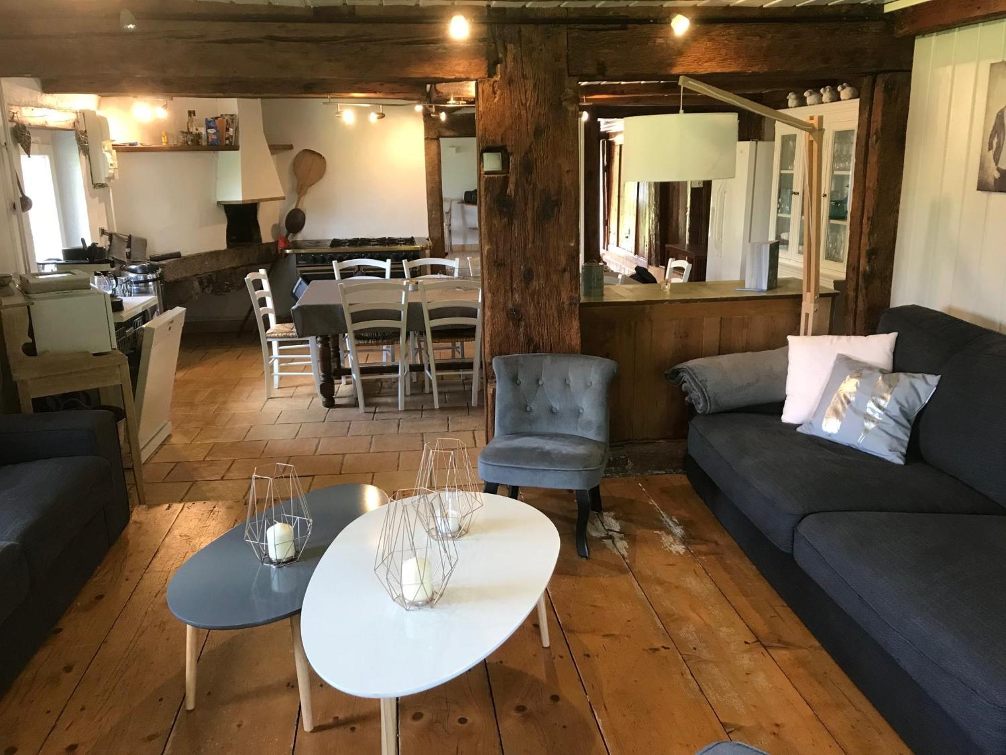 Ferme De Chenezeau - 15 Personnes , 7 Chambres Жерарме Экстерьер фото