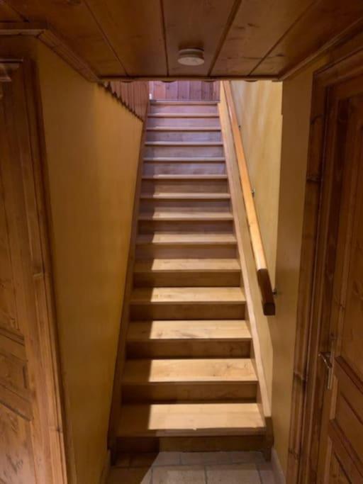 Ferme De Chenezeau - 15 Personnes , 7 Chambres Жерарме Экстерьер фото
