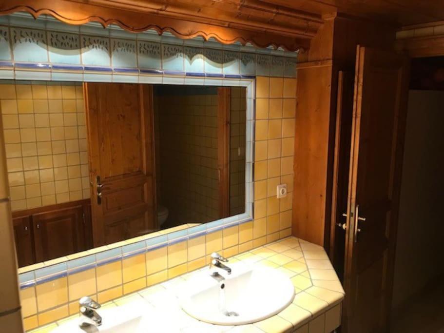Ferme De Chenezeau - 15 Personnes , 7 Chambres Жерарме Экстерьер фото